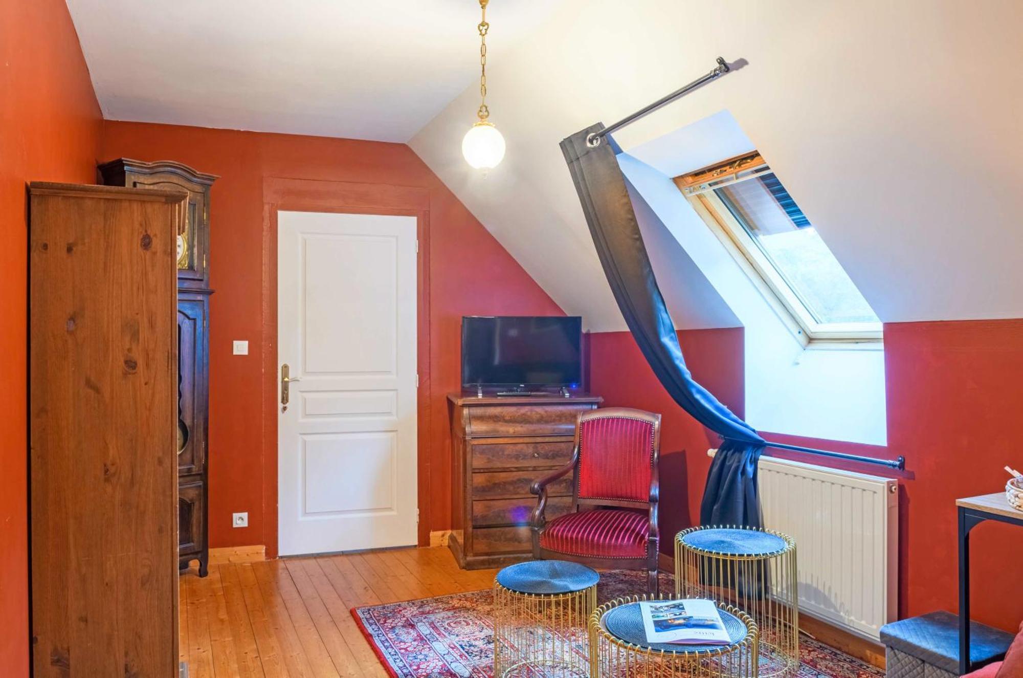 Les Pierres Bleues Bed & Breakfast Saint-Coulitz Екстериор снимка